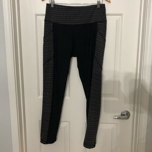 🍀 LEGGINGS WITH POCKETS